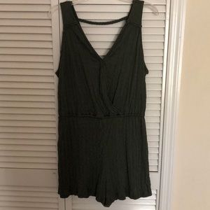 Universal Thread Romper